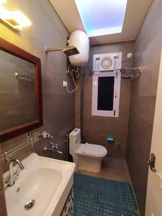 Deluxe Homestay Apartments With Kitchen In Simlá Kültér fotó